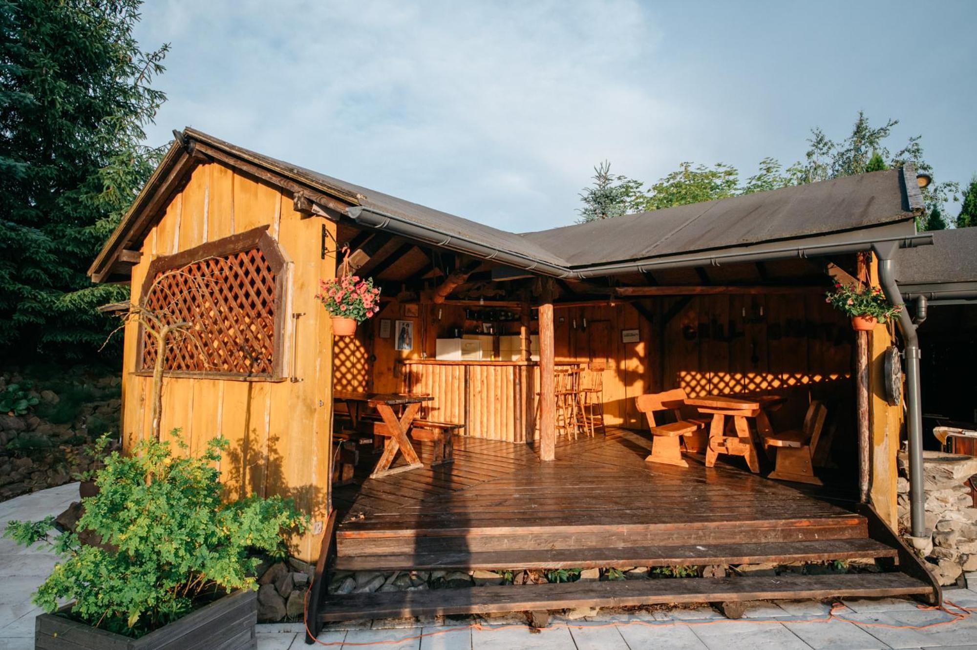 Villa Bieszczadzka Bania Lesko Esterno foto