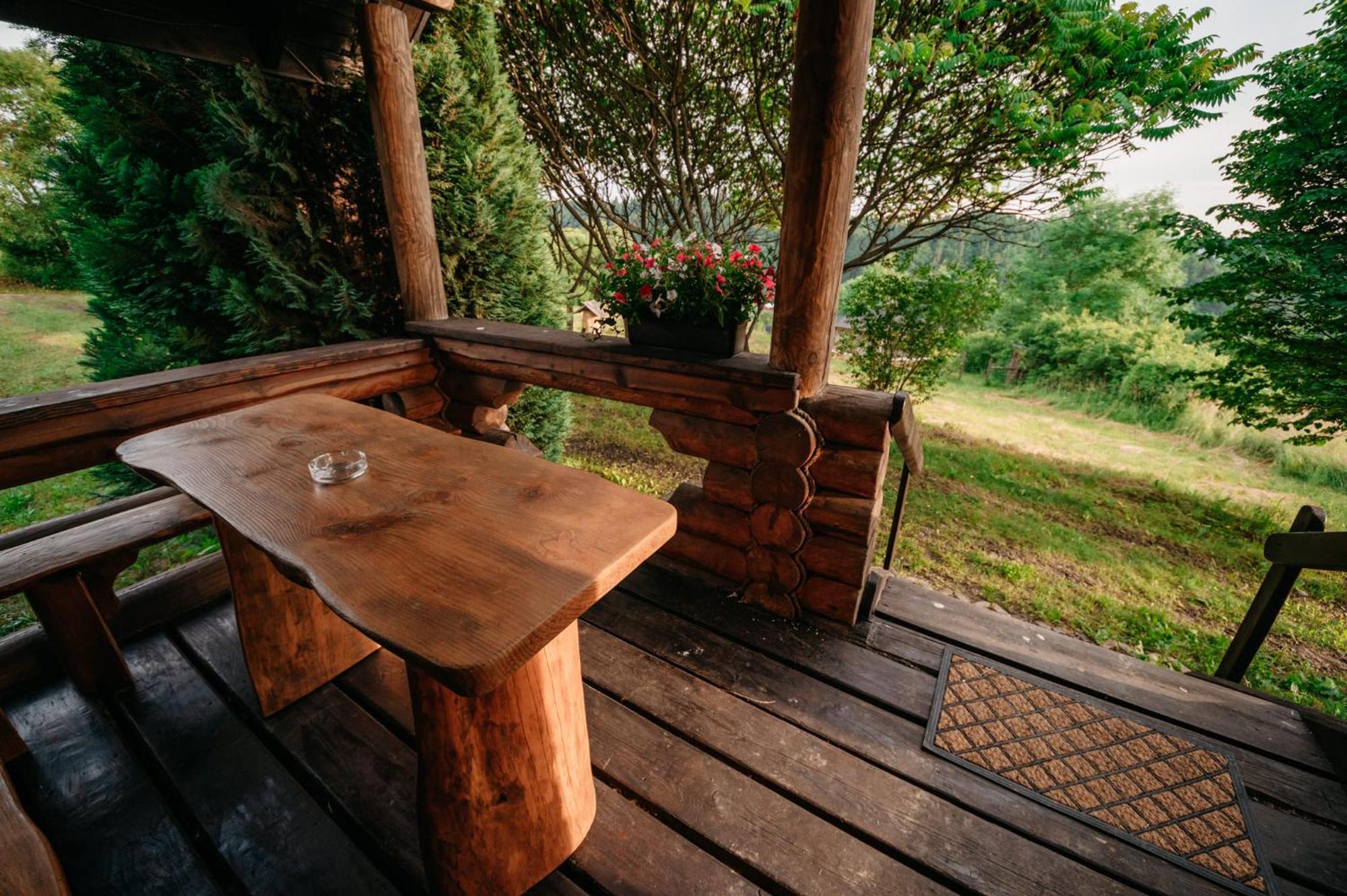 Villa Bieszczadzka Bania Lesko Esterno foto